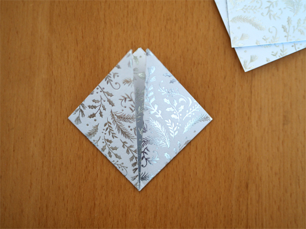 Výroba origami krok 2