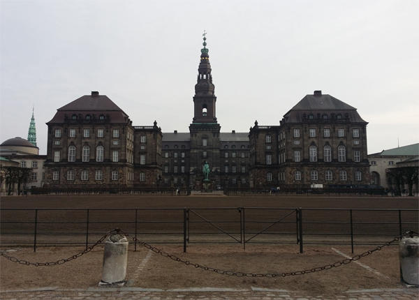 Christiansborg v Kodani