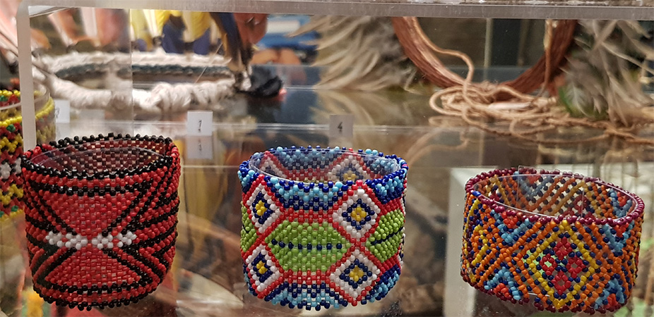 Šperky indiánek - Náprstkovo muzeum