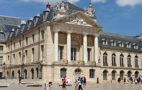 Palác burgundských vévodů v Dijonu
